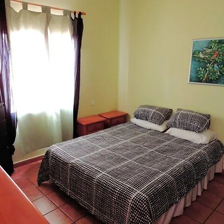 Ferienhaus Fuer 27 Personen Und 1 Kind In Macher, Lanzarote Suedkueste Von Lanzarote Casa vacanze Mácher